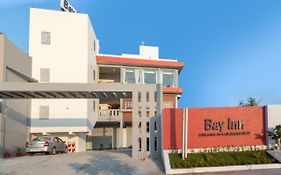 Bay Inn